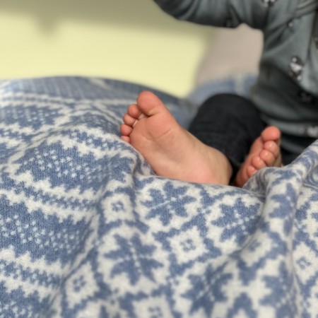 Babypledd Stjerne Mellomblå